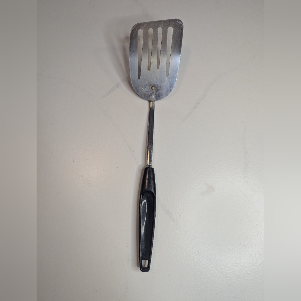 Foley Vintage Slotted Spatula Chrome Plated Angled Black Handle USA 13” Flipper